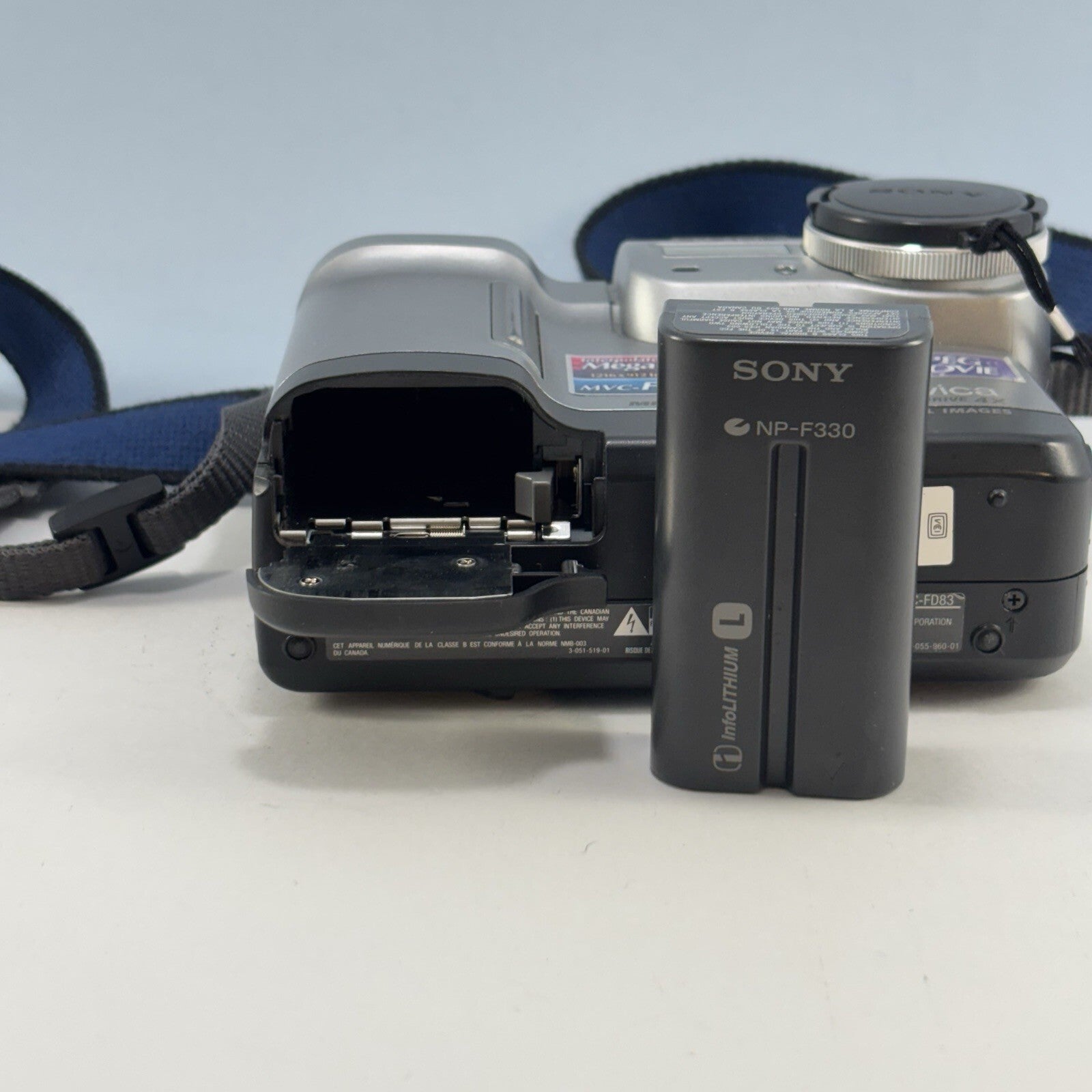 Sony Digital Mavica MVC-FD83 - UNTESTED