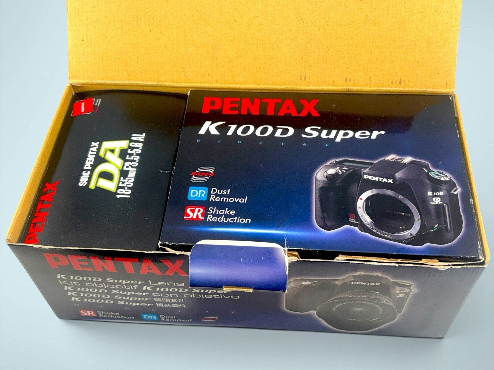 Pentax K100D DSLR w/ Pentax 18-250mm Zoom Lens - Near Complete Set