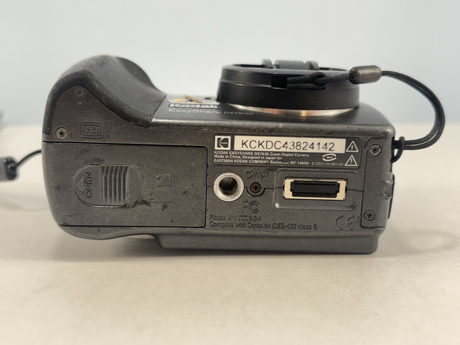Kodak EasyShare DX7630 6.1MP Digital Camera - UNTESTED