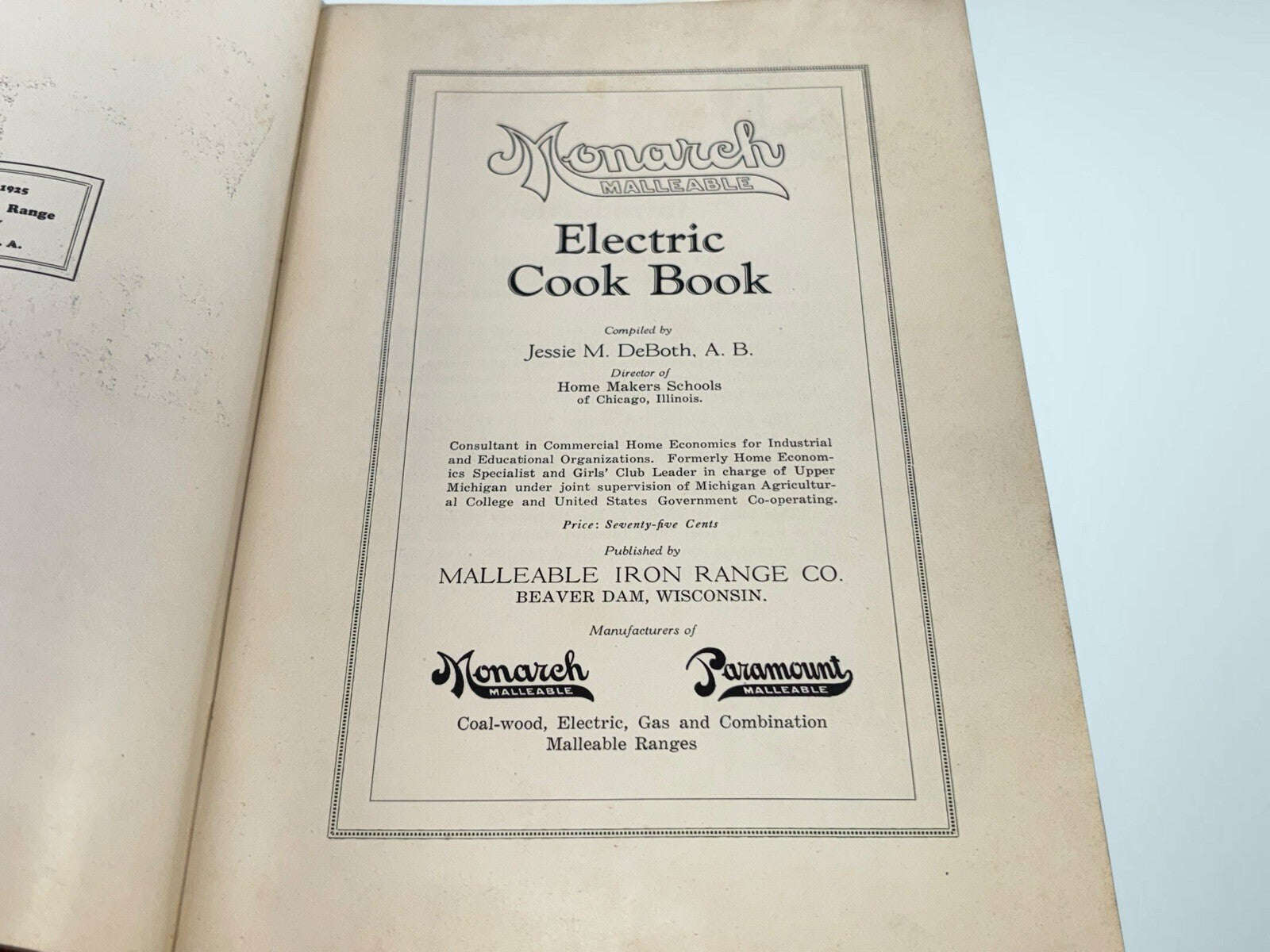 Antique 1925 Monarch Malleable Electric "Book of Cookery"