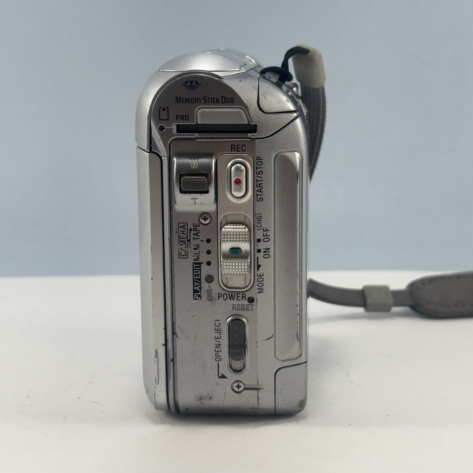 Sony Handycam DCR-PC55 MiniDV Camcorder - UNTESTED
