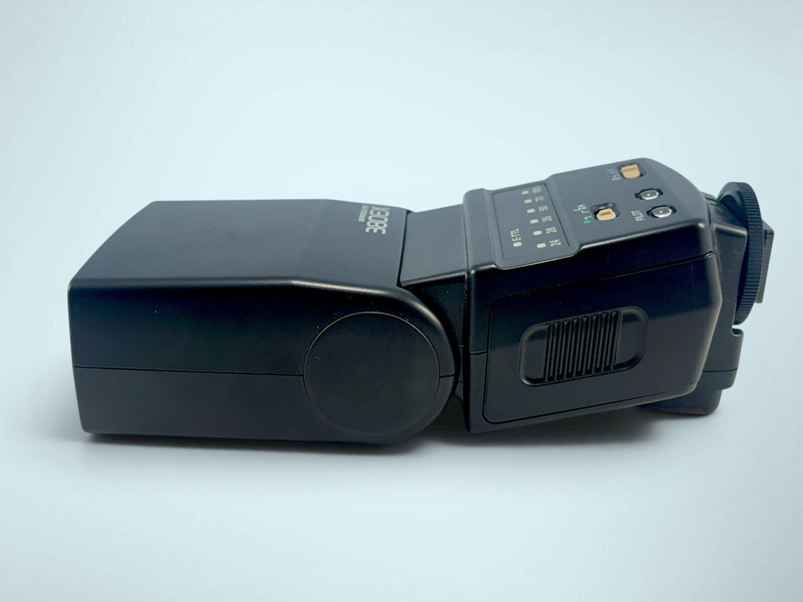 Canon Speedlite 380EX Shoe Mount Flash