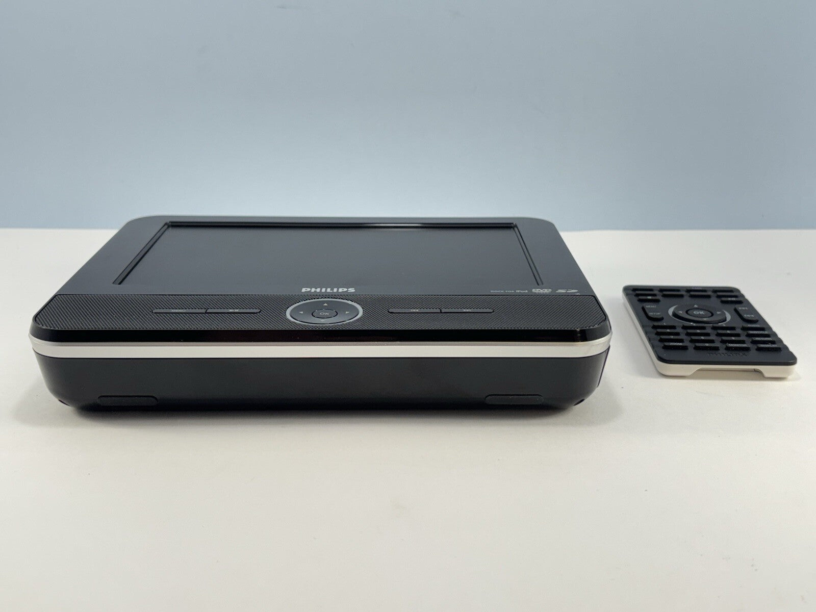 Philips DCP851/37 Portable DVD Player & iPod Dock w/ Remote