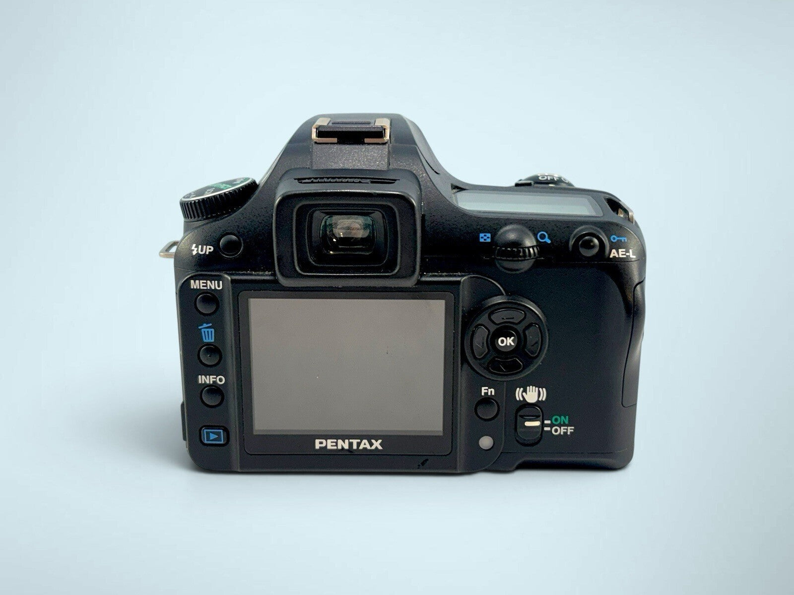 Pentax K100D DSLR w/ Pentax 18-250mm Zoom Lens - Near Complete Set