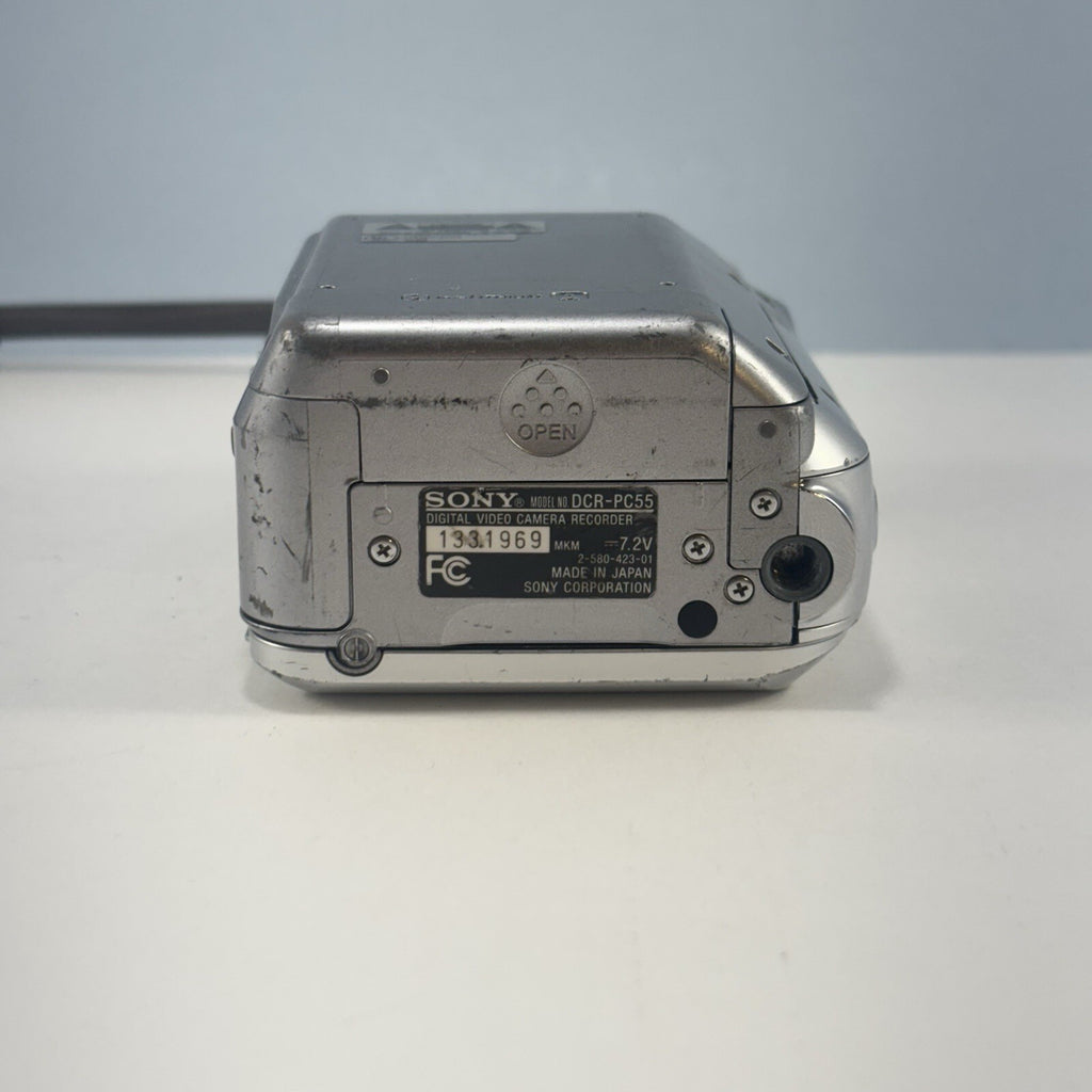 Sony Handycam DCR-PC55 MiniDV Camcorder - UNTESTED