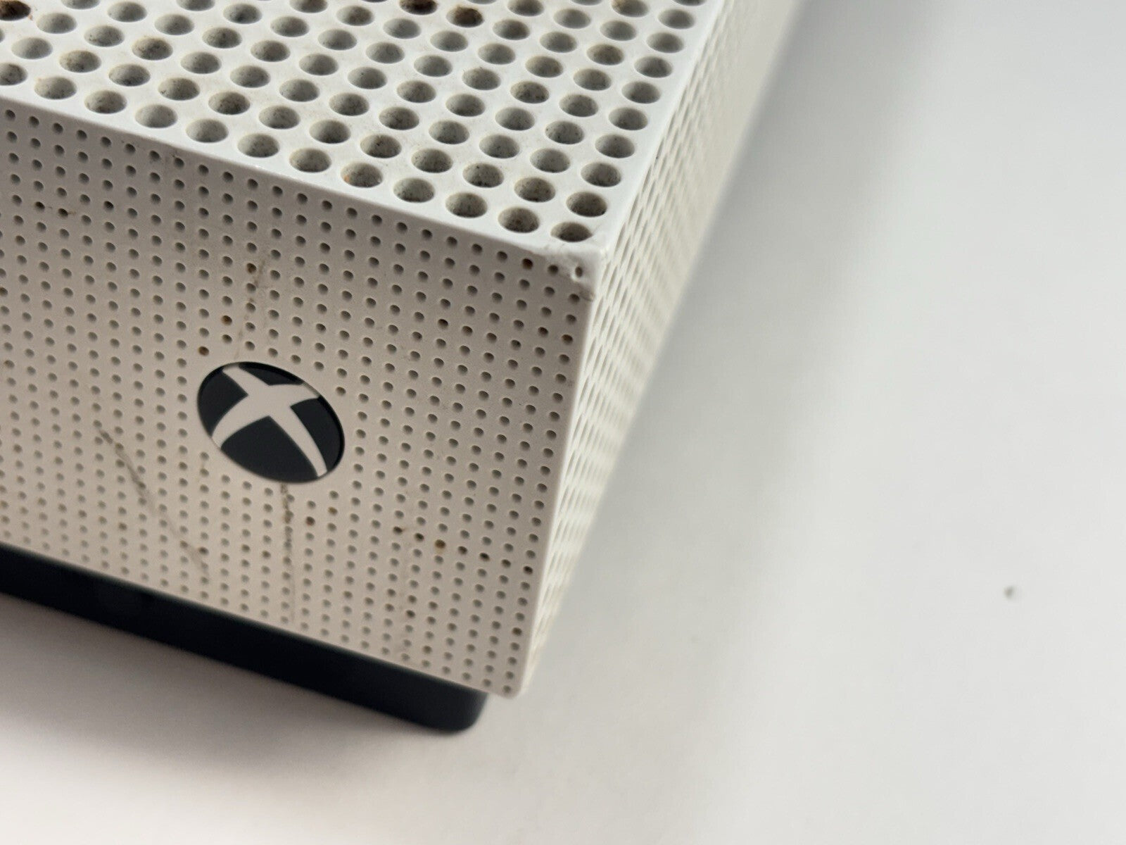 Microsoft Xbox One S 1TB Console