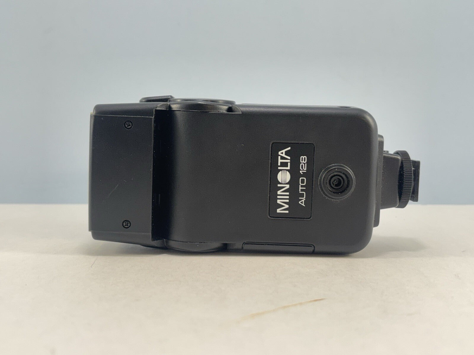 Minolta Auto 128 Shoe Mount Flash - See Battery Terminals
