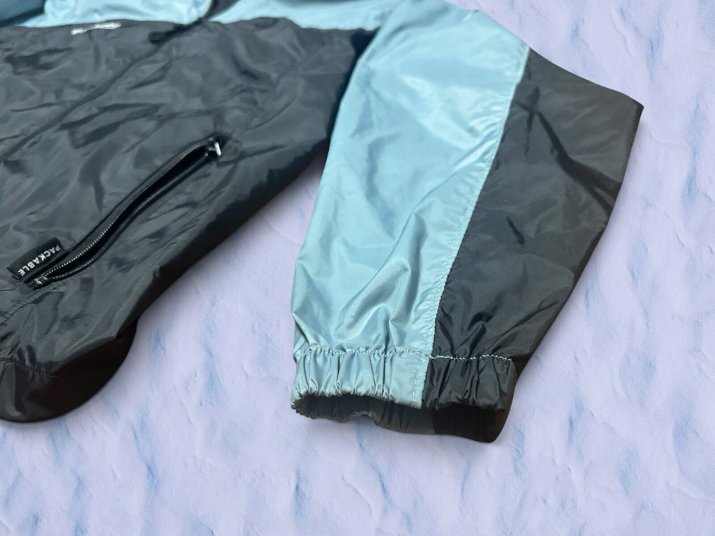 Vintage Columbia Women’s Windbreaker Size M Blue/Black