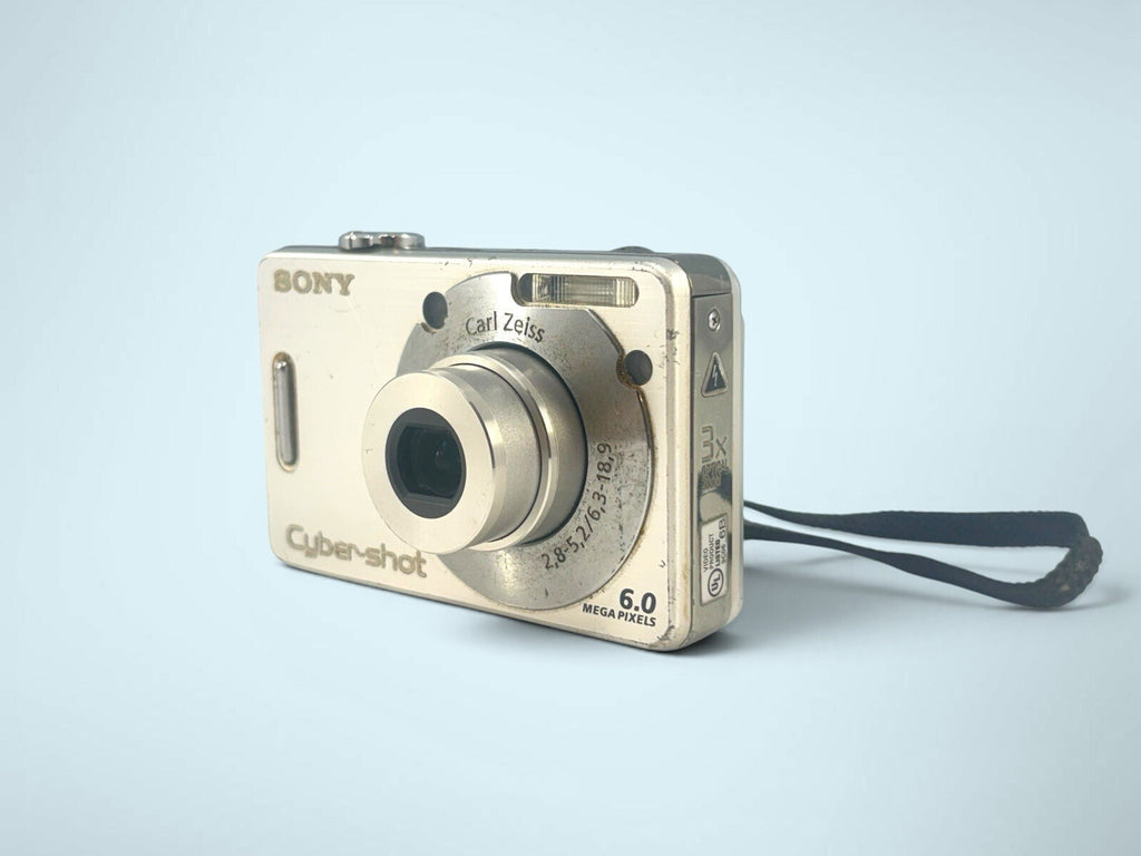 Sony Cyber-Shot DSC-W50 w/ Battery + Memory Stick